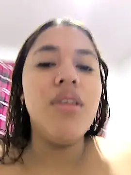 Snapshot of butterfly777_ chatting on 09-17-25, 10:06 butterfly777 online show from 09-17-25, 10:06