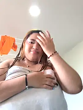 Snapshot of butterfly777_ chatting on 09-25-25, 01:59 butterfly777 online show from 09-25-25, 01:59