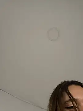 Snapshot of butterfly777_ chatting on 10-03-25, 03:42 butterfly777 online show from 10-03-25, 03:42