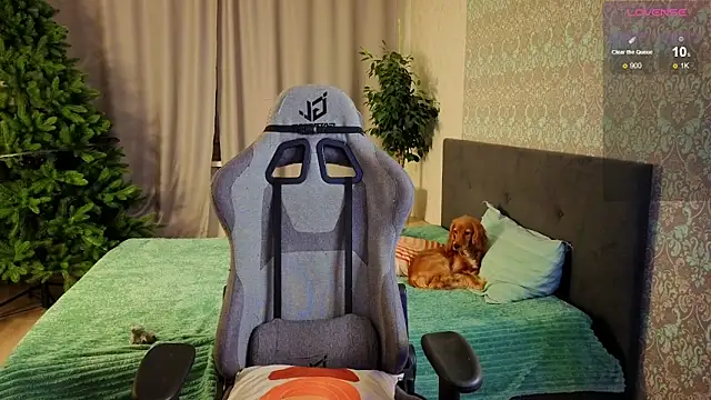 magic shy  online show from 12-18-25, 01:33