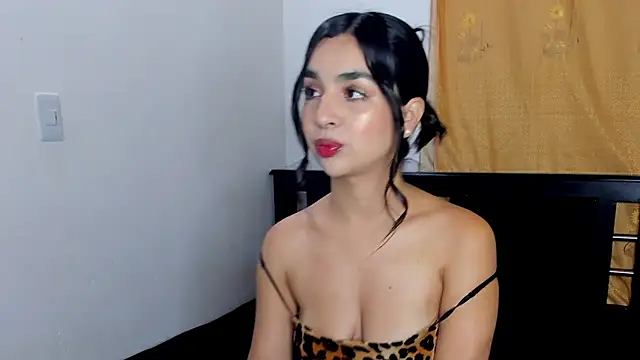 MelyRousee online show from 09-30-25, 11:32