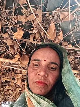 Snapshot of Pinky12A chatting on 11-14-25, 04:00 Pinky12A online show from 11-14-25, 04:00