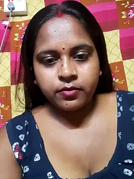 Hot-Show2 online show from 04-19-26, 05:23