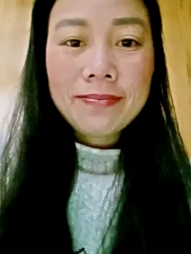 LyyChac online show from 11-28-25, 10:01