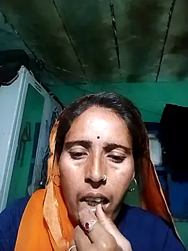 Snapshot of Arti13A chatting on 05-13-26, 12:30 Arti13A online show from 05-13-26, 12:30