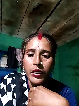 Snapshot of Arti13A chatting on 06-18-26, 11:36 Arti13A online show from 06-18-26, 11:36