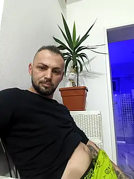 papichulo0099 online show from 12-21-25, 04:41