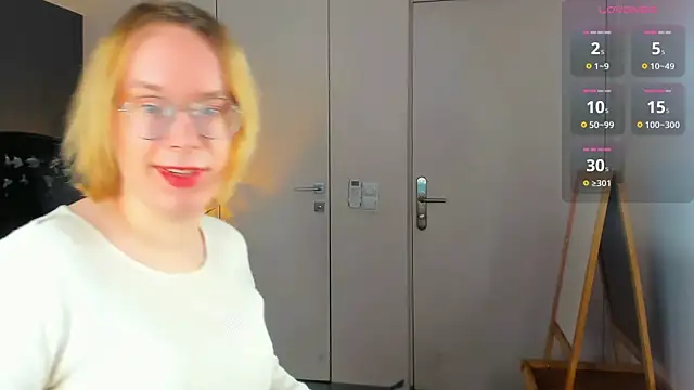 Snapshot of Amanda_Butlerr chatting on 10-19-25, 12:06 Amanda Butlerr online show from 10-19-25, 12:06