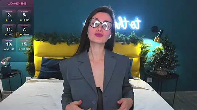 Joan Nelson online show from 01-07-26, 01:30