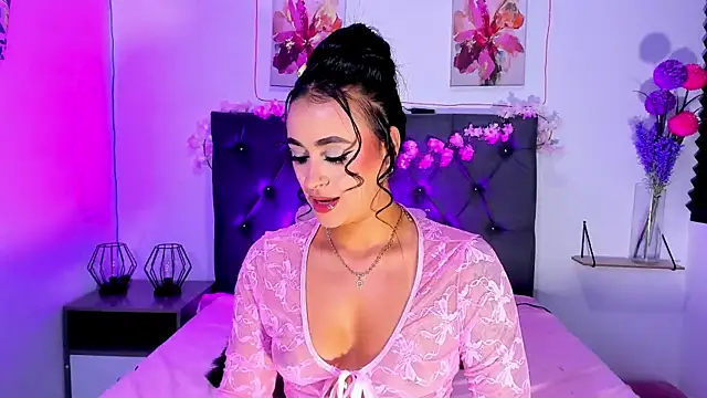 SagiraBelle online show from 04-16-26, 05:25