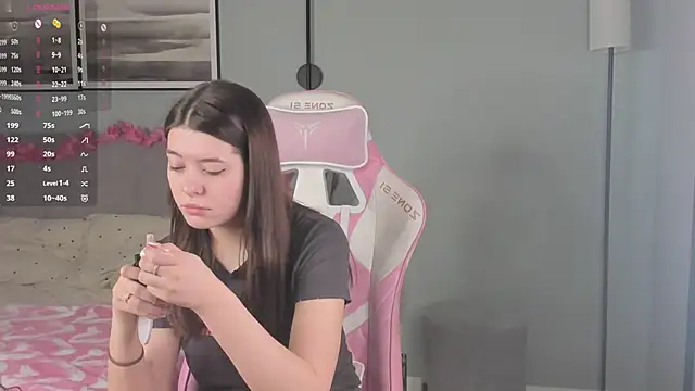 Snapshot of LubaStadt chatting on 03-12-26, 07:09 LubaStadt online show from 03-12-26, 07:09