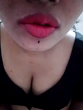 Snapshot of angel_tisha07 chatting on 10-22-25, 08:08 angel tisha07 online show from 10-22-25, 08:08