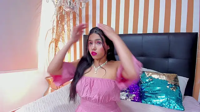 LunaToledo online show from 01-08-26, 03:58