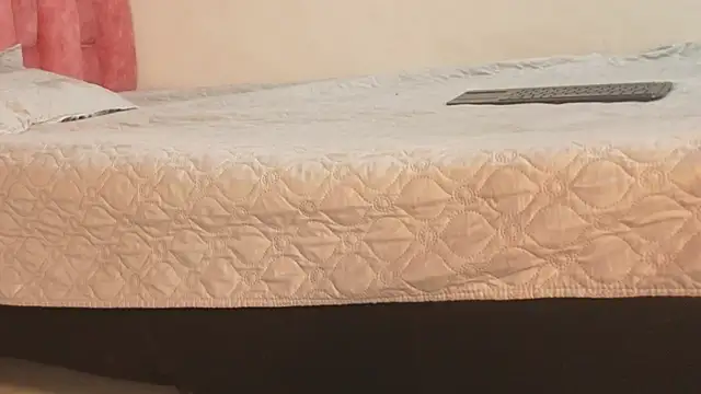 anna beneet online show from 09-24-25, 03:26