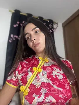Snapshot of Scarlett05 chatting on 07-03-26, 01:56 Scarlett05 online show from 07-03-26, 01:56
