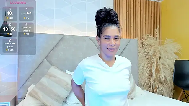 Brunnette Sensation online show from 02-27-26, 06:41