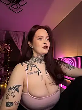 Mariiiiiway online show from 04-12-26, 08:14