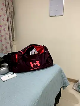 Snapshot of destiny69col chatting on 09-19-25, 01:29 destiny69col online show from 09-19-25, 01:29