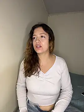 Snapshot of destiny69col chatting on 11-19-25, 01:05 destiny69col online show from 11-19-25, 01:05