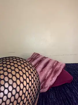 Lady-Amina online show from 12-19-25, 03:24