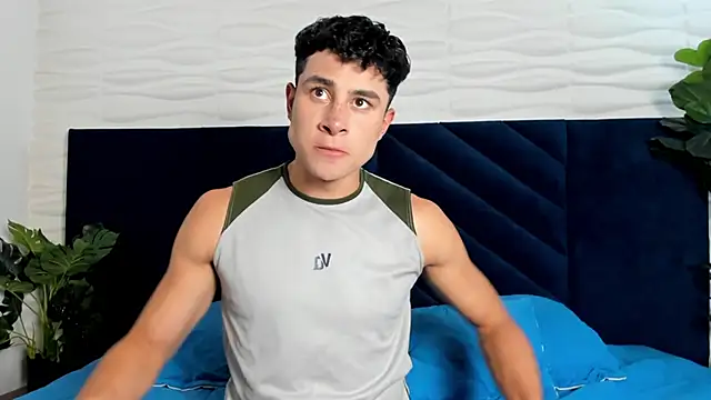 AustinJones  online show from 12-03-25, 07:12