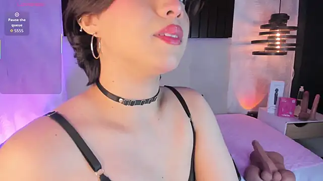 Creamy Angelo online show from 02-25-26, 12:59