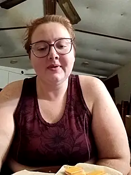 Snapshot of XEmoxkittyx chatting on 02-26-26, 12:20 XEmoxkittyx online show from 02-26-26, 12:20