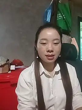 Snapshot of milo123-xx chatting on 07-18-26, 03:33 milo123-xx online show from 07-18-26, 03:33