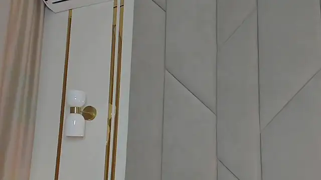 Touch me online show from 03-21-26, 05:27