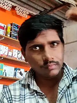 Snapshot of Markroco696 chatting on 10-24-25, 04:53 Markroco696 online show from 10-24-25, 04:53