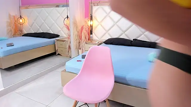 Snapshot of LiamHeat chatting on 09-10-25, 05:07 LiamHeat online show from 09-10-25, 05:07