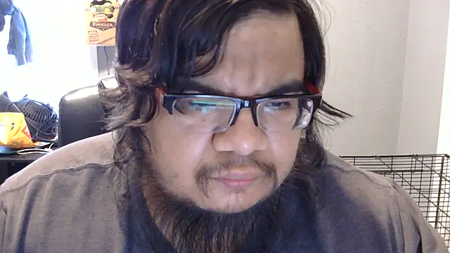 Snapshot of chubbyboy1997 chatting on 10-15-25, 08:20 chubbyboy1997 online show from 10-15-25, 08:20