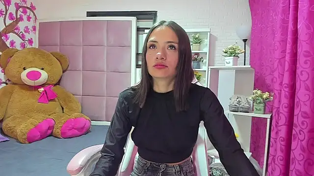 Tammy Thompson  online show from 03-03-26, 02:01