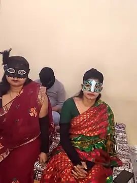 Hot modal online show from 02-05-26, 04:44