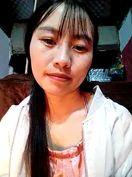   Sasulq   online show from 11-18-25, 01:48