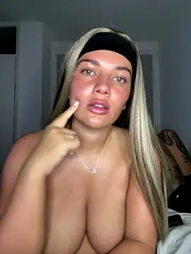 little lola x online show from 09-15-25, 08:42