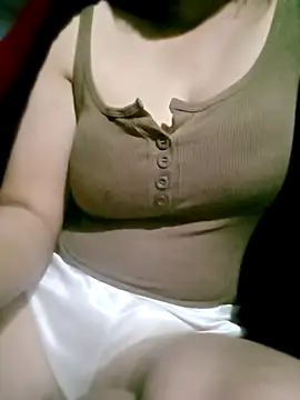 Surrilove online show from 11-23-25, 04:07