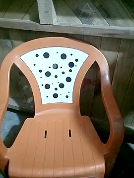 Surrilove online show from 04-13-26, 02:00