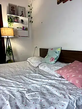 Snapshot of angelicdevil_789 chatting on 10-27-25, 02:21 angelicdevil 789 online show from 10-27-25, 02:21