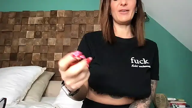 AmyStone   online show from 01-12-26, 09:03