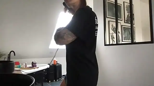 AmyStone   online show from 03-31-26, 08:48