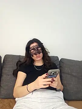 0gece0 online show from 02-13-26, 02:35