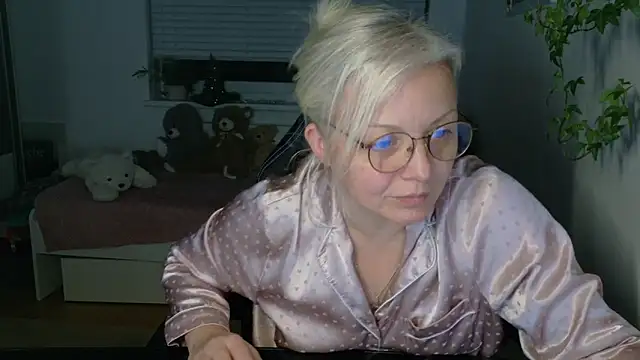 Linsy Kim online show from 02-05-26, 10:58