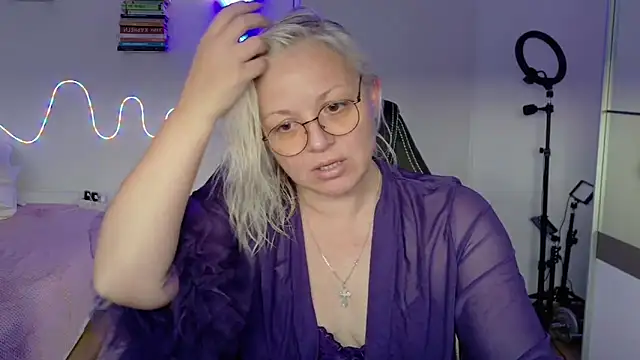 Linsy Kim online show from 04-03-26, 05:00