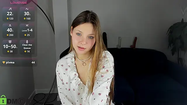 Snapshot of Hina_Smith chatting on 11-20-25, 11:21 Hina Smith online show from 11-20-25, 11:21