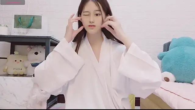 Snapshot of marina-cutegirll chatting on 09-16-25, 06:03 marina-cutegirll online show from 09-16-25, 06:03