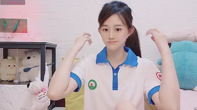 marina-cutegirll online show from 10-07-25, 03:42