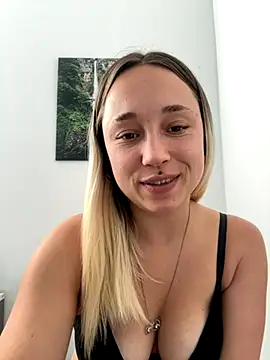 stelli 99 online show from 09-28-25, 03:06