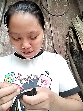 venu00 online show from 10-20-25, 02:01