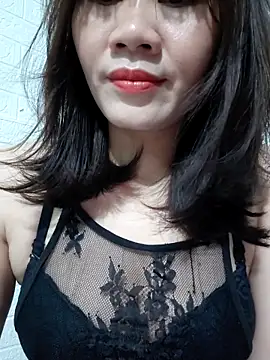 Snapshot of Singlemom69x chatting on 05-07-26, 01:11 Singlemom69x online show from 05-07-26, 01:11